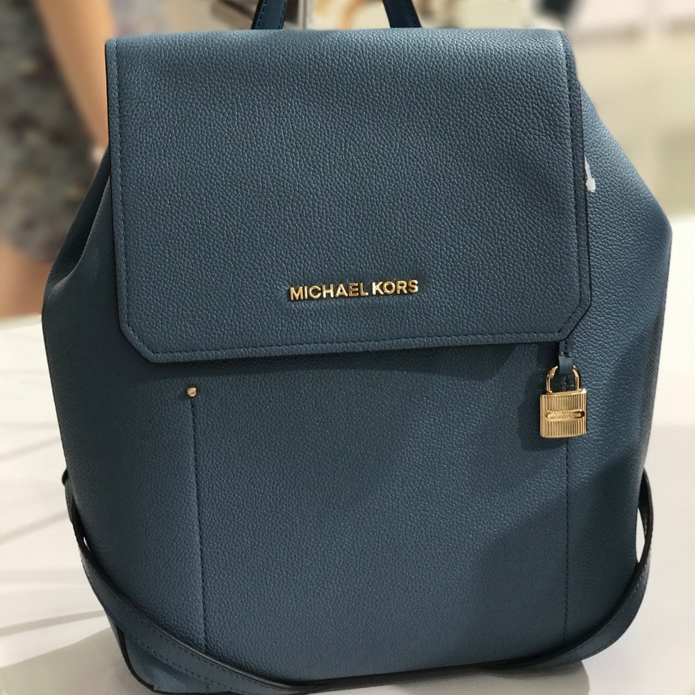 Michael kors hayes medium pebble leather bagpack - Picture 1 of 8